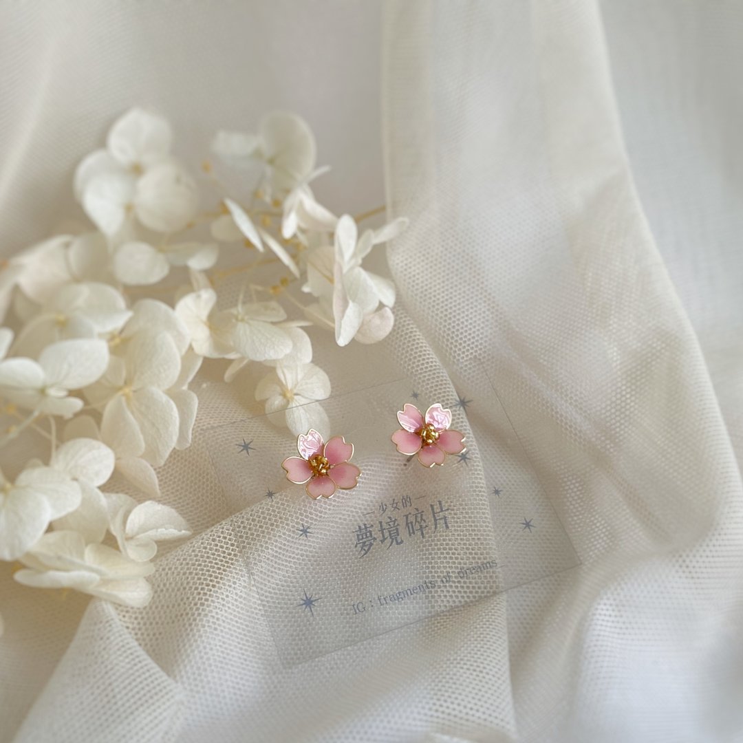 现货 Mini樱花 | 耳环 可改 夹式耳环 - 耳环/耳夹 - 树脂 粉红色