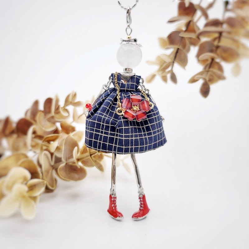 手工着衣吊饰【独一无二】项链吊坠/包包挂饰/手机吊饰 #1517 - 吊饰 - 其他金属 多色