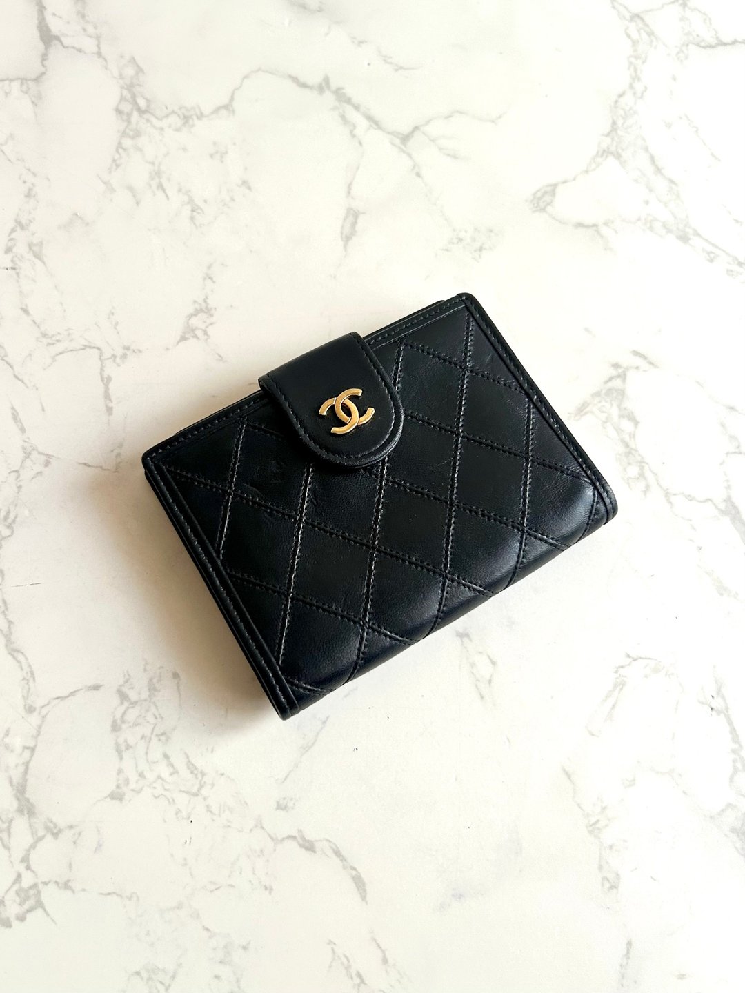 Chanel 黑色小羊皮革口金包 中夹 银包 短夹 皮革包 中古包 二手 - 皮夹/钱包 - 真皮 黑色