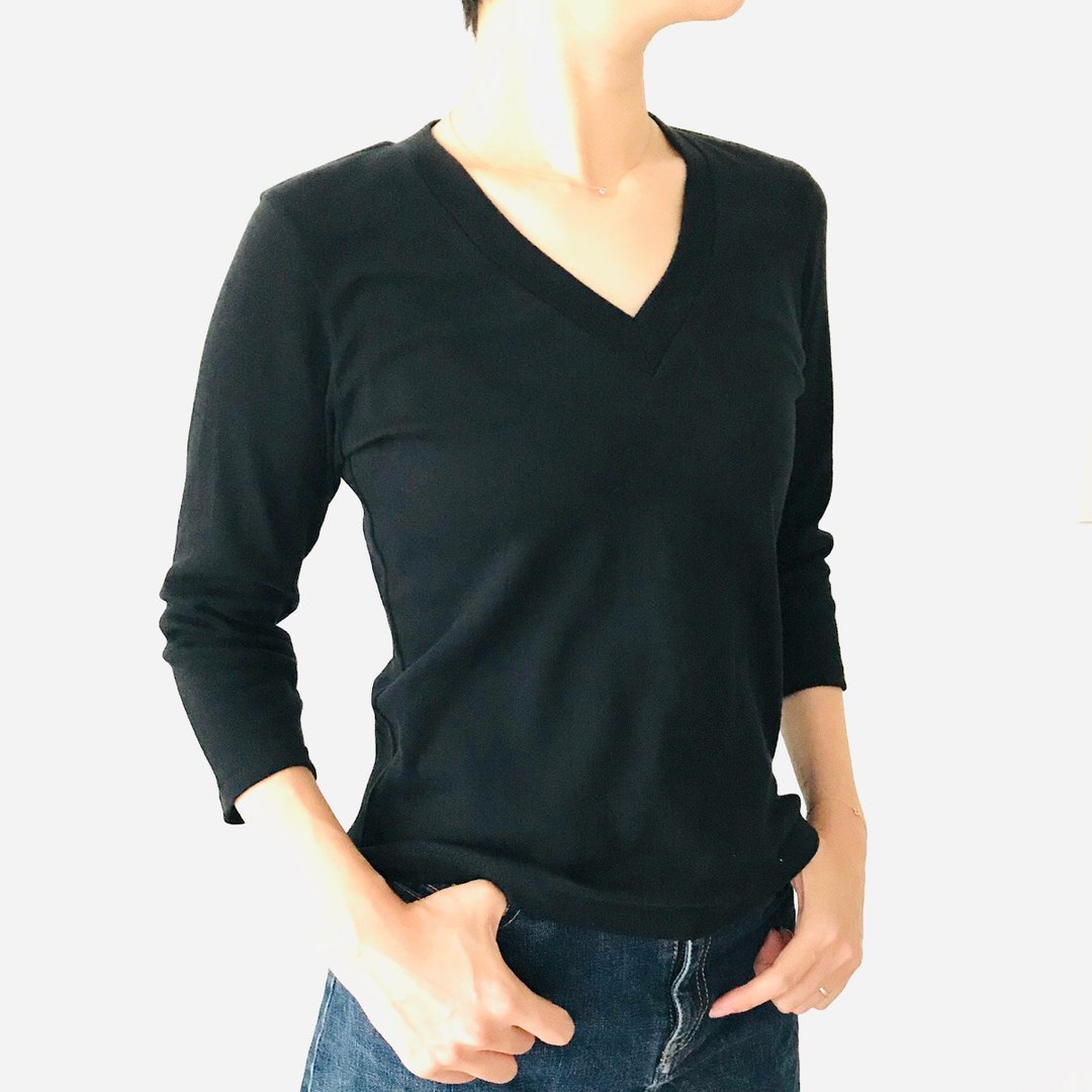 【七分袖款】精心打造的成人V领T恤【多尺寸、多颜色可选】 - 女装 T 恤 - 棉．麻 黑色