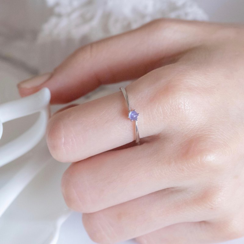 丹泉石坦桑石925纯银流线设计戒指 可调式戒指 - 戒指 - 宝石 银色