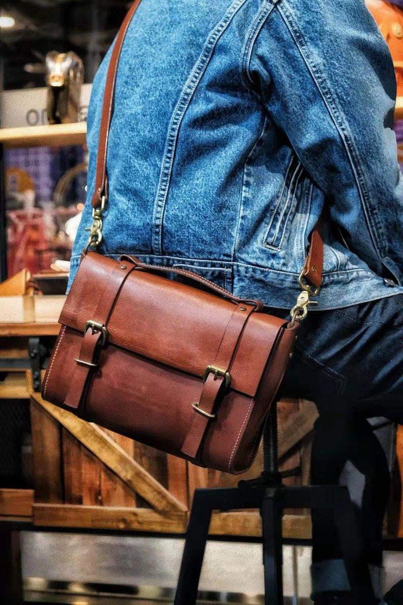 手工牛皮邮差包美式复古斜挎包原色牛皮养成系列 - 侧背包/斜挎包 - 真皮 