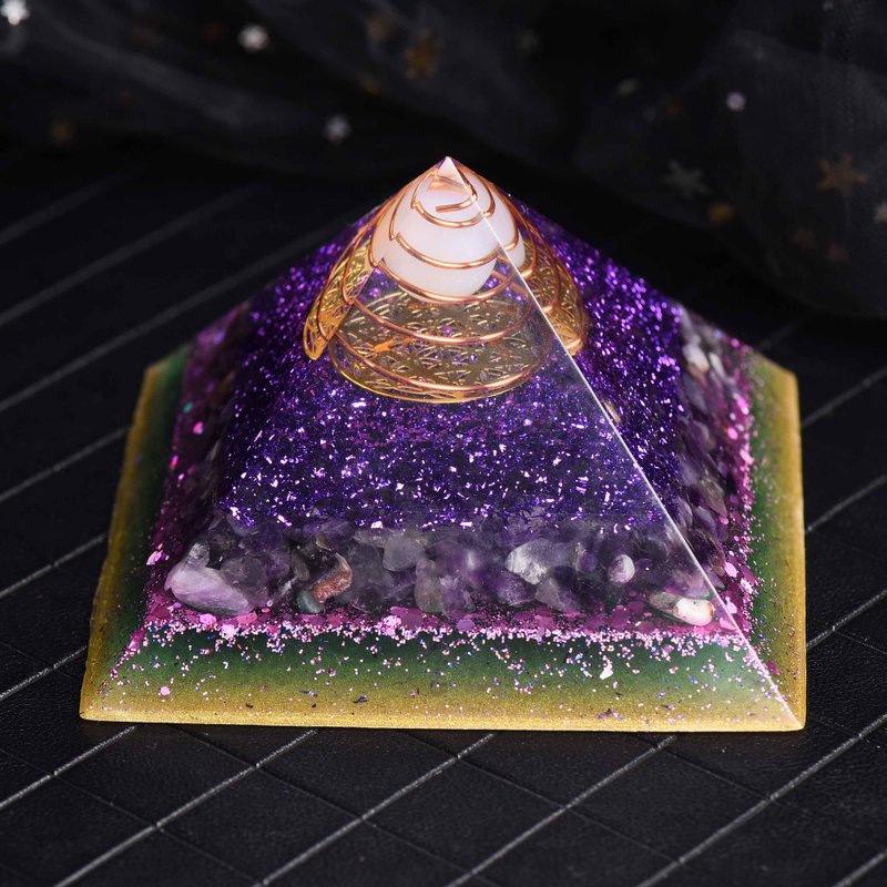 大金字塔奥根塔Orgonite奥罡塔脉轮冥想能量蛋白石紫水晶 - 摆饰 - 树脂 