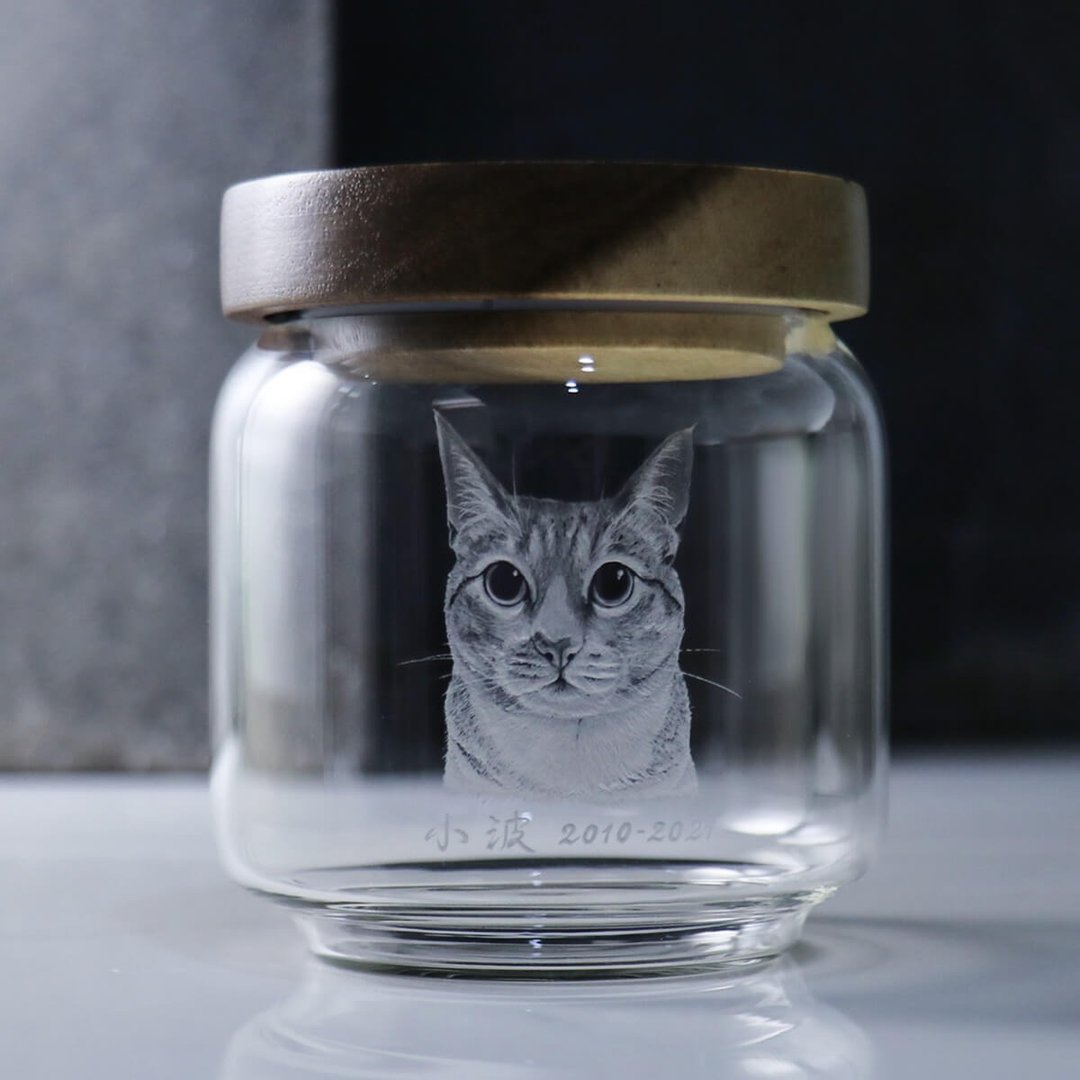 10cm【宠物猫咪雕刻】毛小孩在天堂明亮纯净的家 画像订做骨灰罐 - 订制画像 - 玻璃 咖啡色