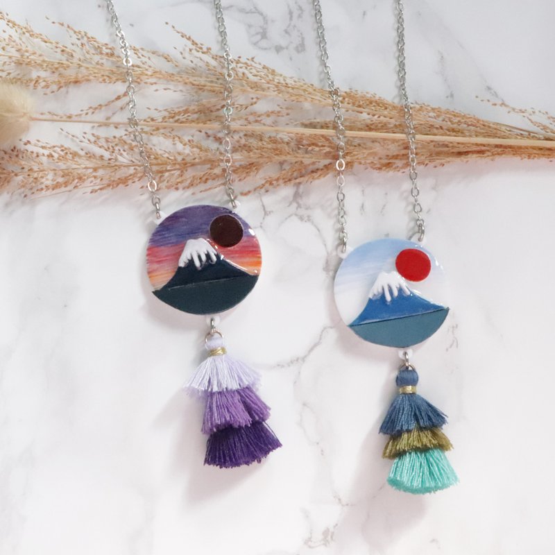 富士山日出/日落颈链 - 项链 - 塑料 