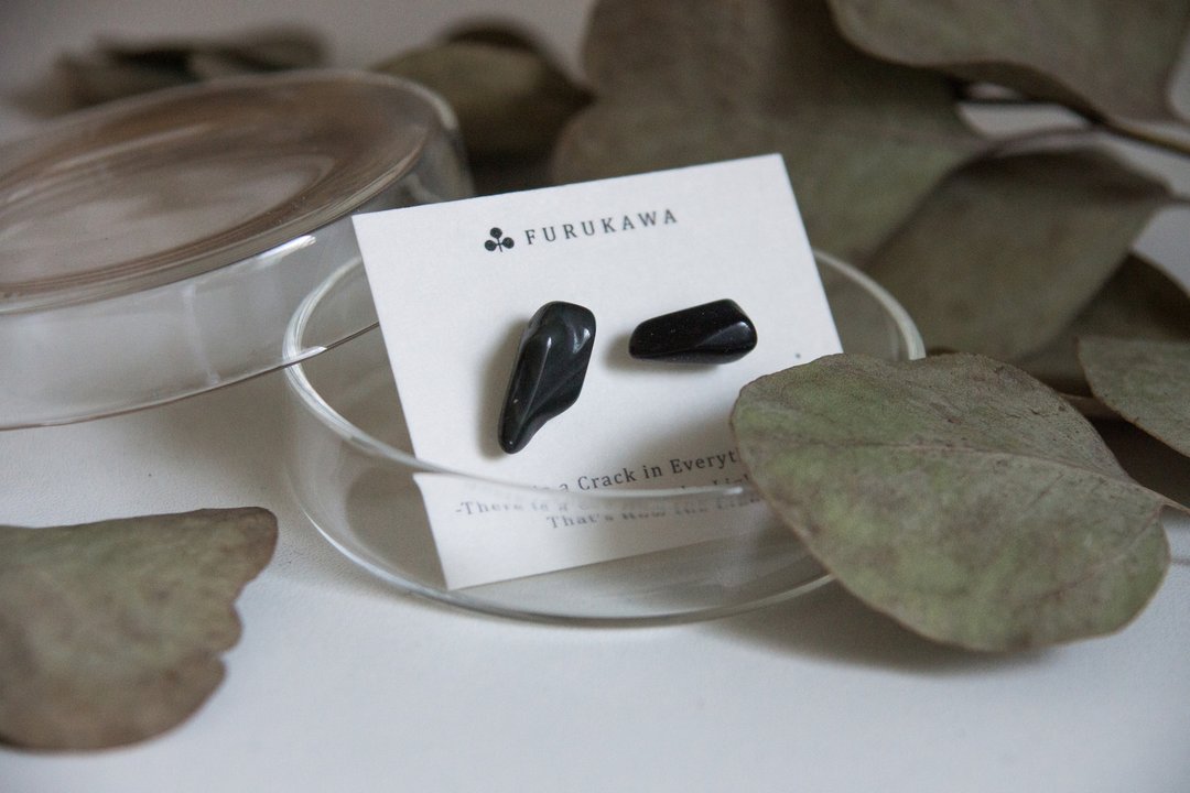 CRACK | 矿物系耳环 |  EARRINGS - 耳环/耳夹 - 玉石 黑色