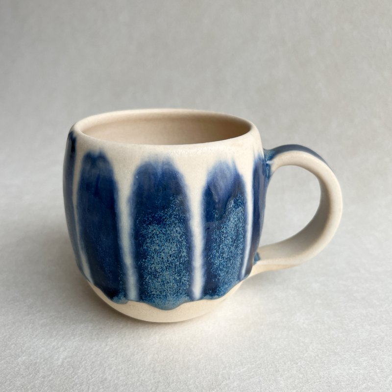 望川。手工陶瓷马克杯 咖啡杯 茶杯 杯子 陶杯 陶器 母亲节礼物 - 咖啡杯/马克杯 - 陶 多色