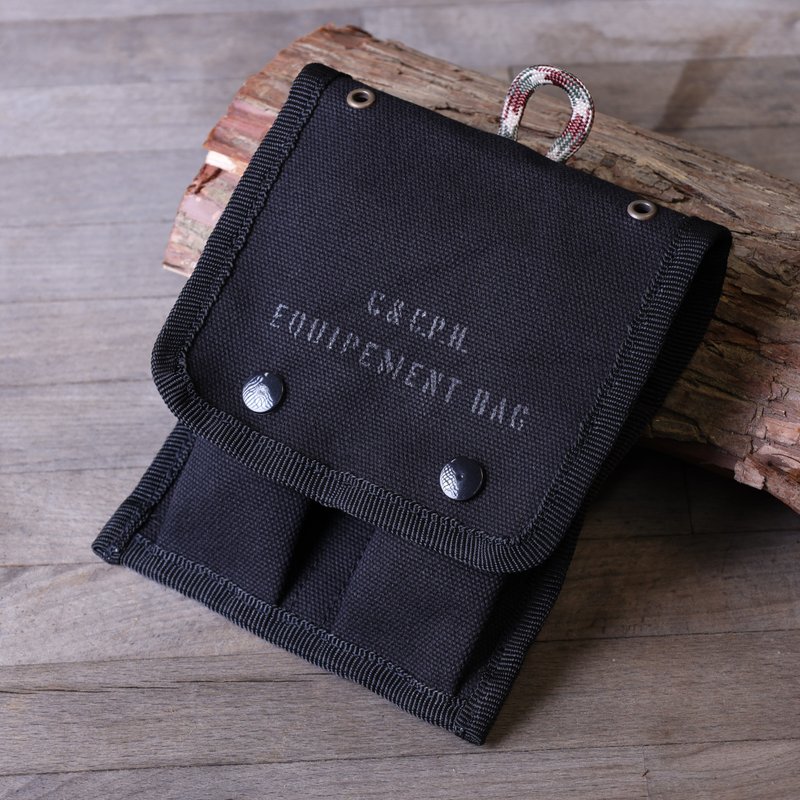 C&C.P.H. EQUIPEMENT LED手电筒收纳袋-军式风格 黑色 - 露营用品 - 棉．麻 多色