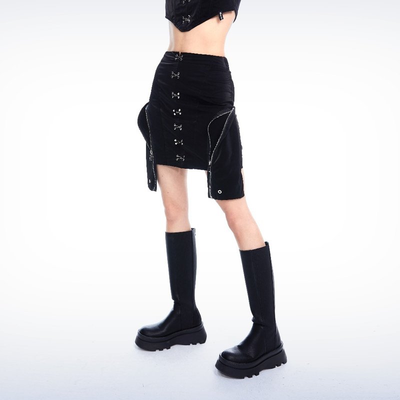 鉚釘金屬感立體【直筒機能工裝短裙】 - 女装短裤 - 其他材质 黑色