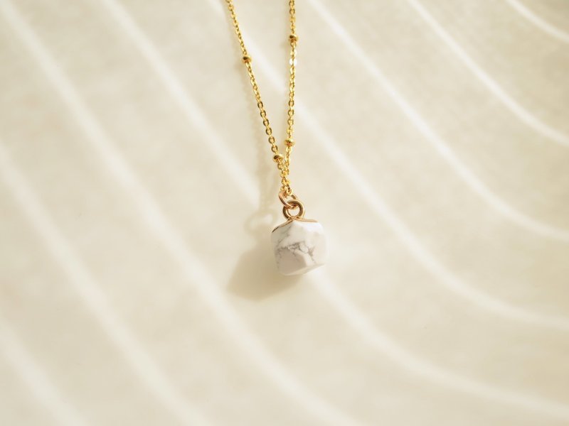 白巧克力 Le chocolat blanc - 项链 - 半宝石 白色