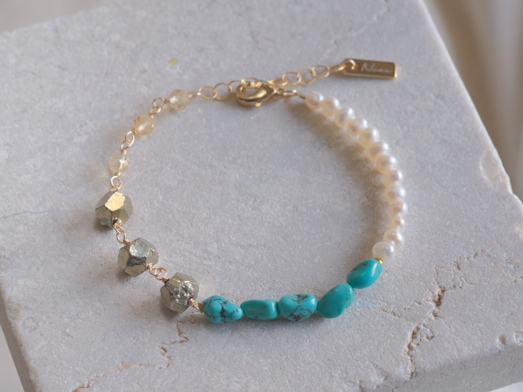 Natural stone bracelet Turquoise Pyrite Citrine Natural water pearl - 手链/手环 - 宝石 蓝色