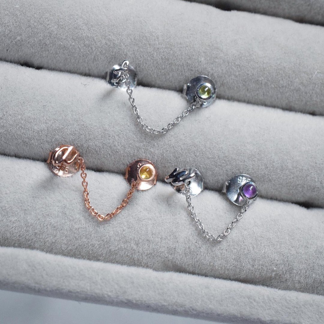 Amethyst Citrine Peridot a-z alphabet earrings #minimearrings #minimsignature - 耳环/耳夹 - 纯银 
