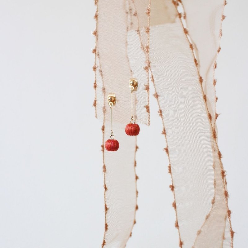 串珠耳饰_果实系列/渐层橘/beading earing - 耳环/耳夹 - 绣线 红色