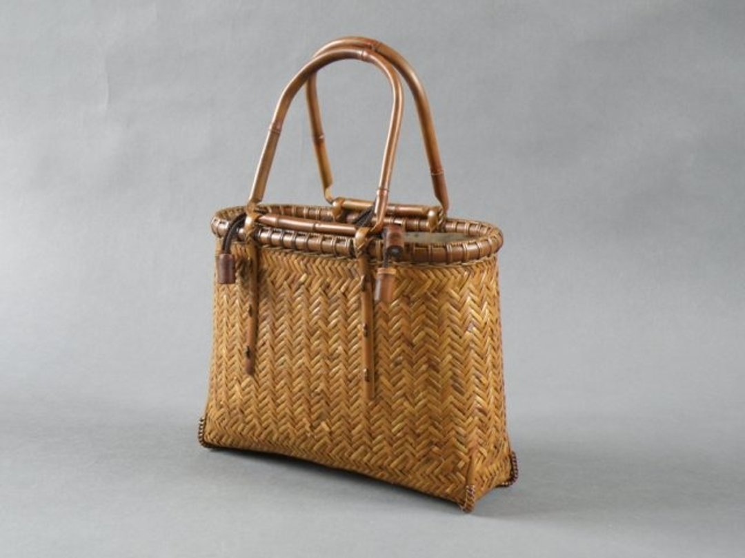 Smoking Kuril bamboo Ajiro bag - 手提包/手提袋 - 竹 咖啡色