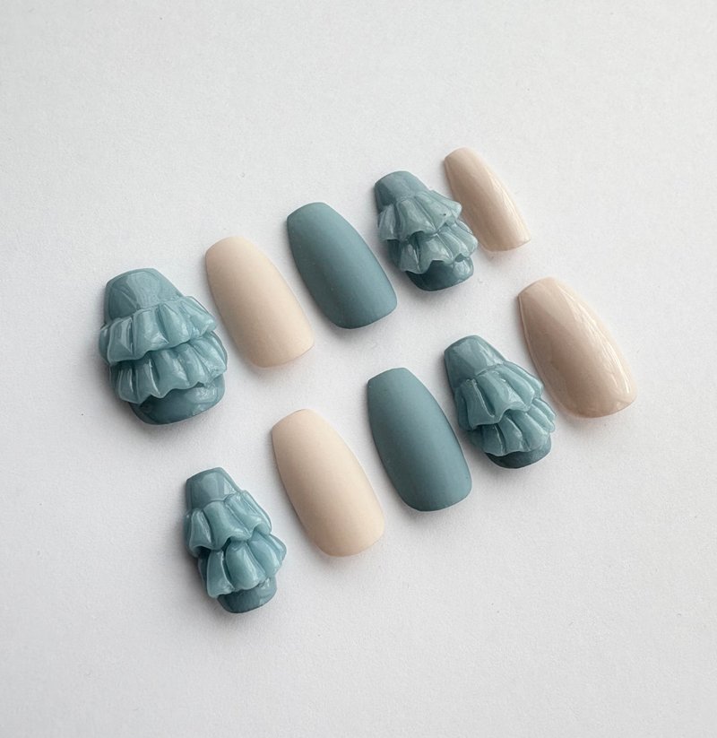 摇曳荷叶边的奶茶×雾面灰蓝色美甲 - 其他 - 塑料 蓝色