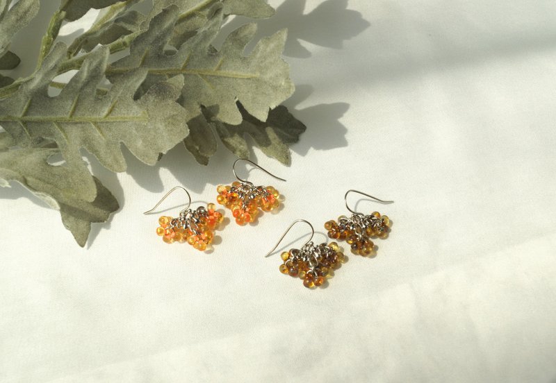 花与大地水滴 手工耳環 Lacrima 日本玻璃珠 可改夾式 優雅女士禮 - 耳环/耳夹 - 玻璃 橘色