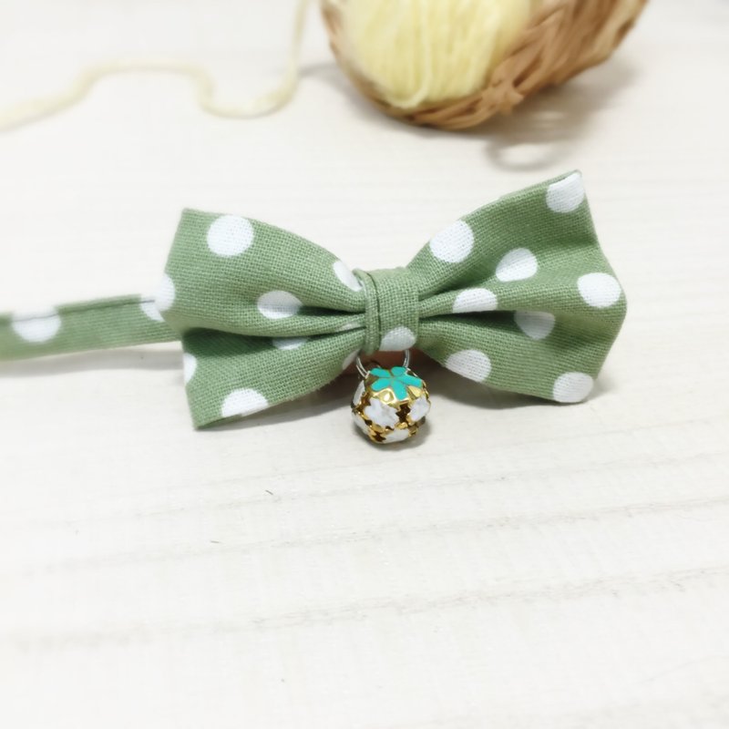 苹果绿点点款 蝴蝶结宠物装饰项圈 猫咪 小型犬 迷你犬 - 项圈/牵绳 - 棉．麻 绿色