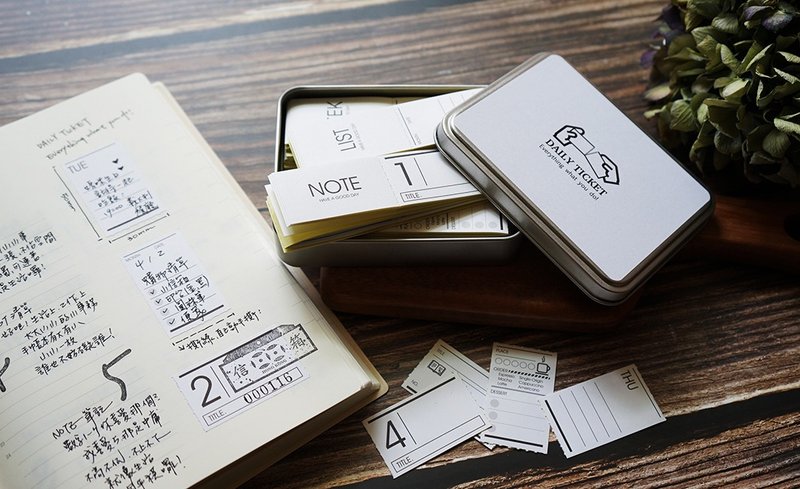 Daily Ticket Sticker可撕日常贴纸全套八款224张附铁盒 - 贴纸 - 纸 白色