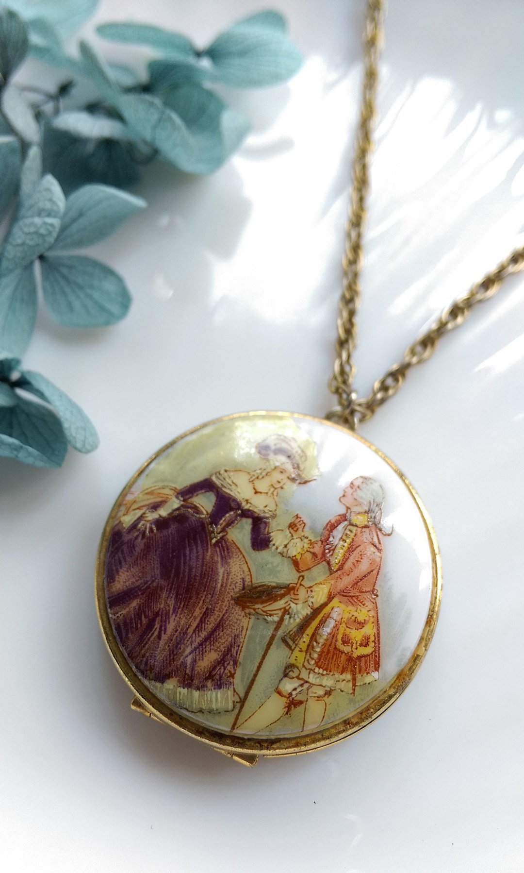 【西洋古董饰品】Locket  伯爵与夫人 相片坠 项链 - 项链 - 其他金属 金色