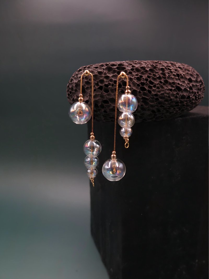 【Pinkoi 线下活动预购商品】COLE COOL 原创气泡海洋玻璃耳环 - 耳环/耳夹 - 贵金属 透明