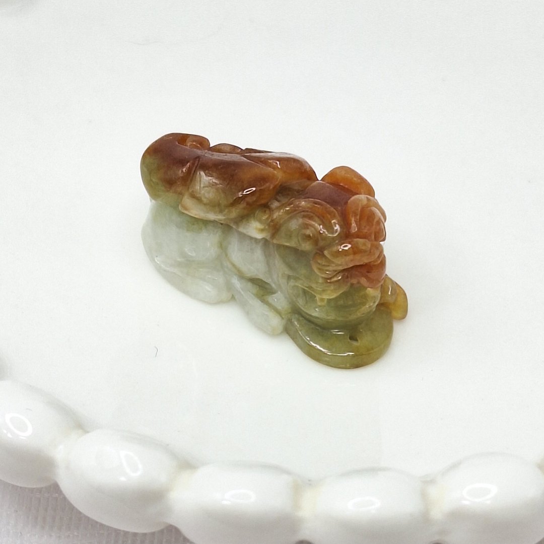 温润奶白底带红翡手工精雕貔貅吊坠 |天然缅甸玉A货翡翠 - 项链 - 玉石 
