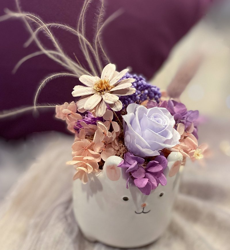 小兔兔永生玫瑰桌花 情人节 浪漫紫 开幕 生日定制化礼物 - 干燥花/捧花 - 植物．花 紫色