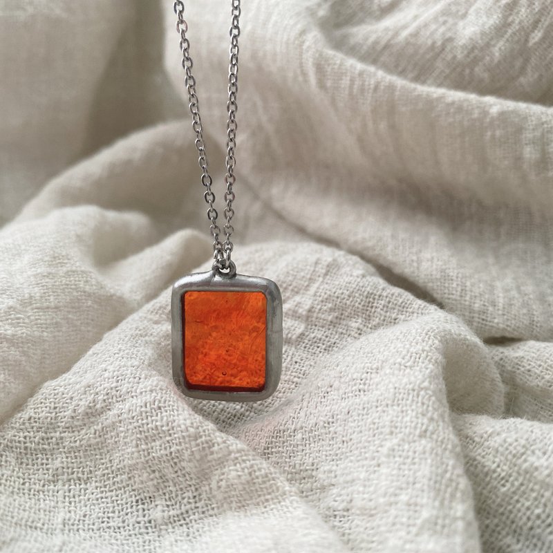 进口彩色玻璃 l 镶嵌玻璃项链 - 项链 - 玻璃 橘色