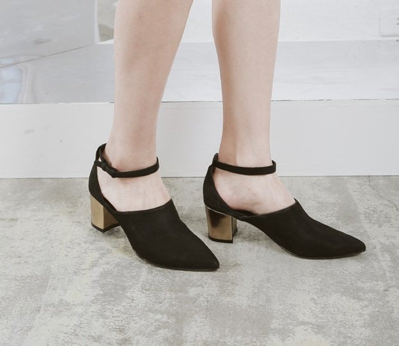 宽面绕踝 极简真皮尖头粗跟鞋 黑金跟 - 男女凉鞋 - 真皮 黑色