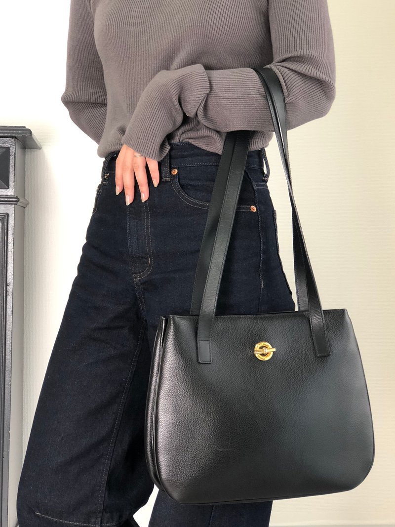 【日本直送，名牌二手包装】CELINE 单肩包黑壁炉架皮革复古复古老 dfgr6w - 侧背包/斜挎包 - 真皮 黑色