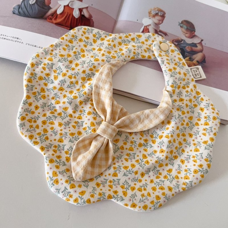小雏菊田野 韩国天然染色公主花瓣领兜 手作围兜 口水巾 - 围嘴/口水巾 - 棉．麻 
