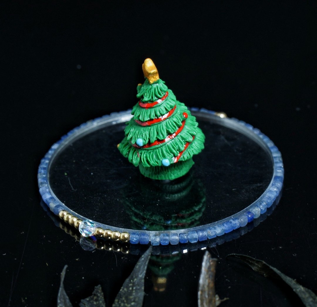 轻奢风 2.5mm 小魔方水晶 蓝宝石 14KGF Swarovski 配珠手链 - 手链/手环 - 宝石 