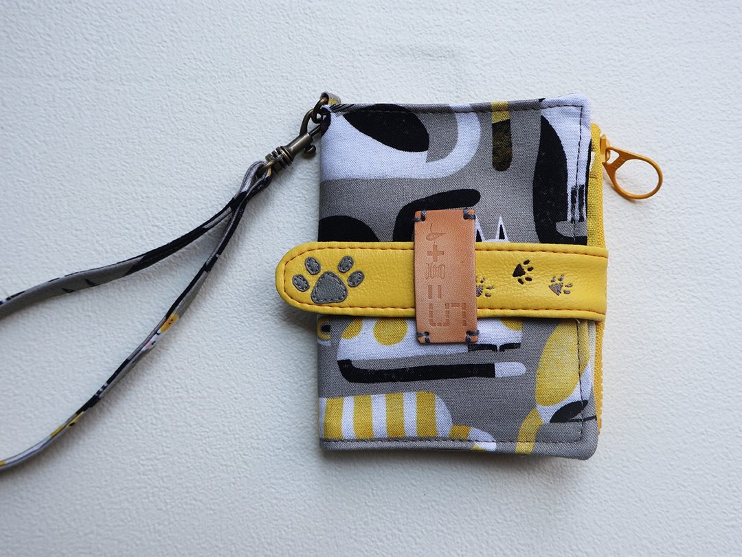 【fabric wallet】魔法脚印  布短夹/中短夹 - 皮夹/钱包 - 棉 灰色