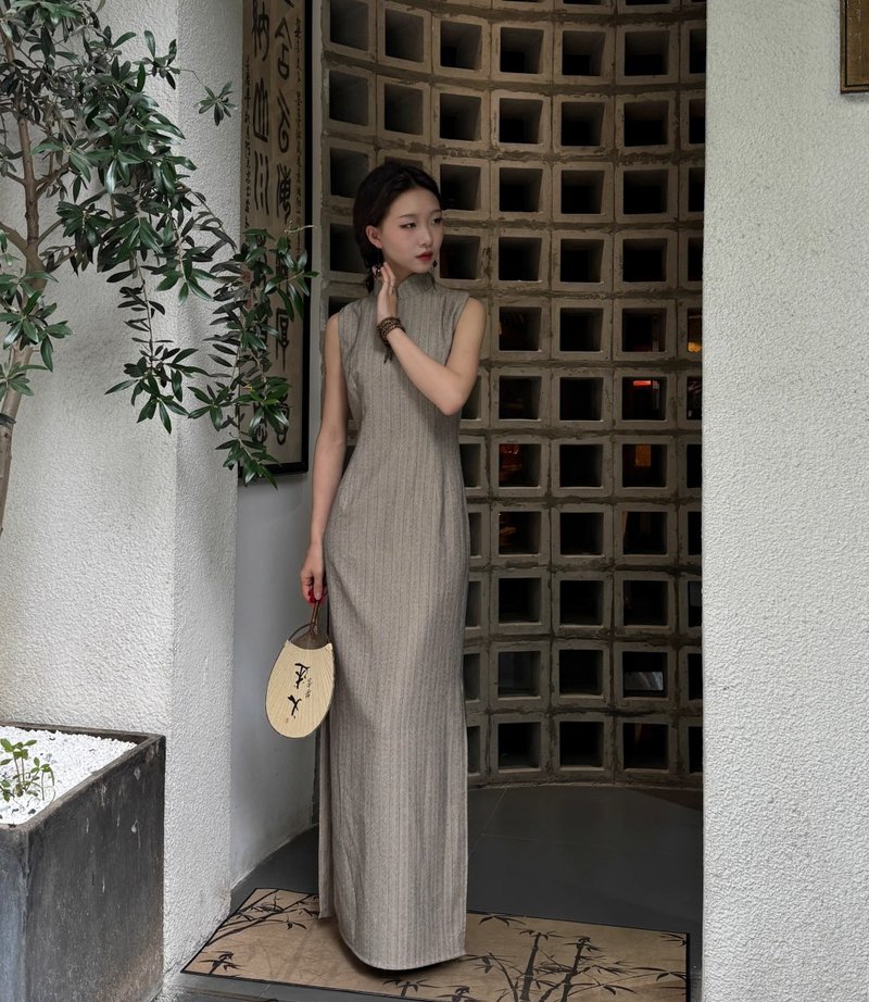 新中式复古 / 紧身改良旗袍 / 条纹 - 洋装/连衣裙 - 其他材质 多色