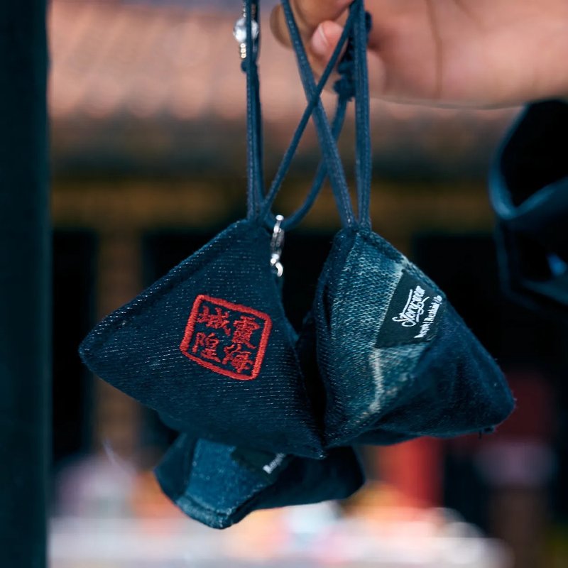 城隍庙联名植氛醒心福粽_吊饰款 - 吊饰 - 棉．麻 蓝色