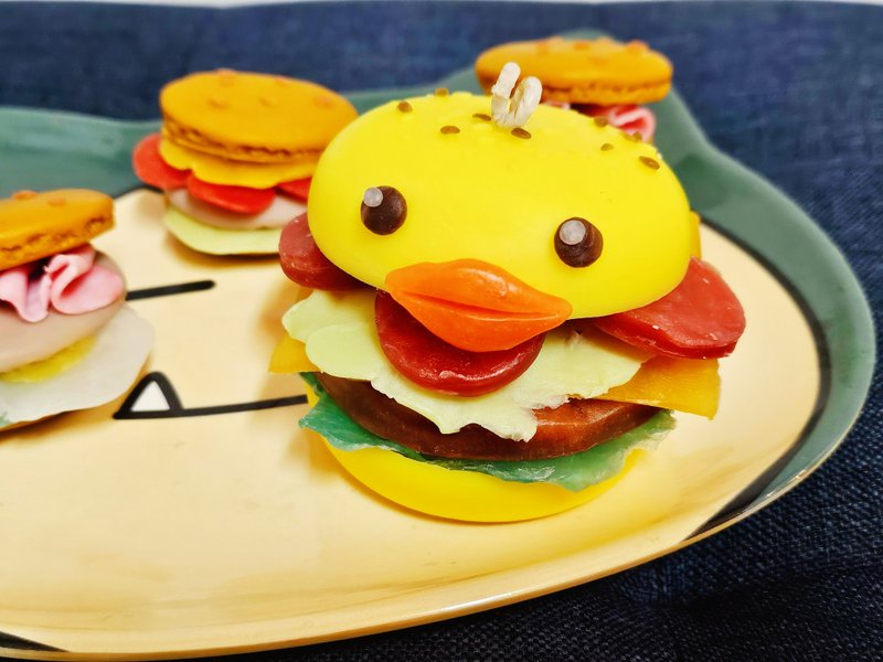 【元气小鸭堡】蜡烛材料包 无需开火附教学 造型蜡烛 - 蜡烛/香氛/手工皂 - 蜡 红色