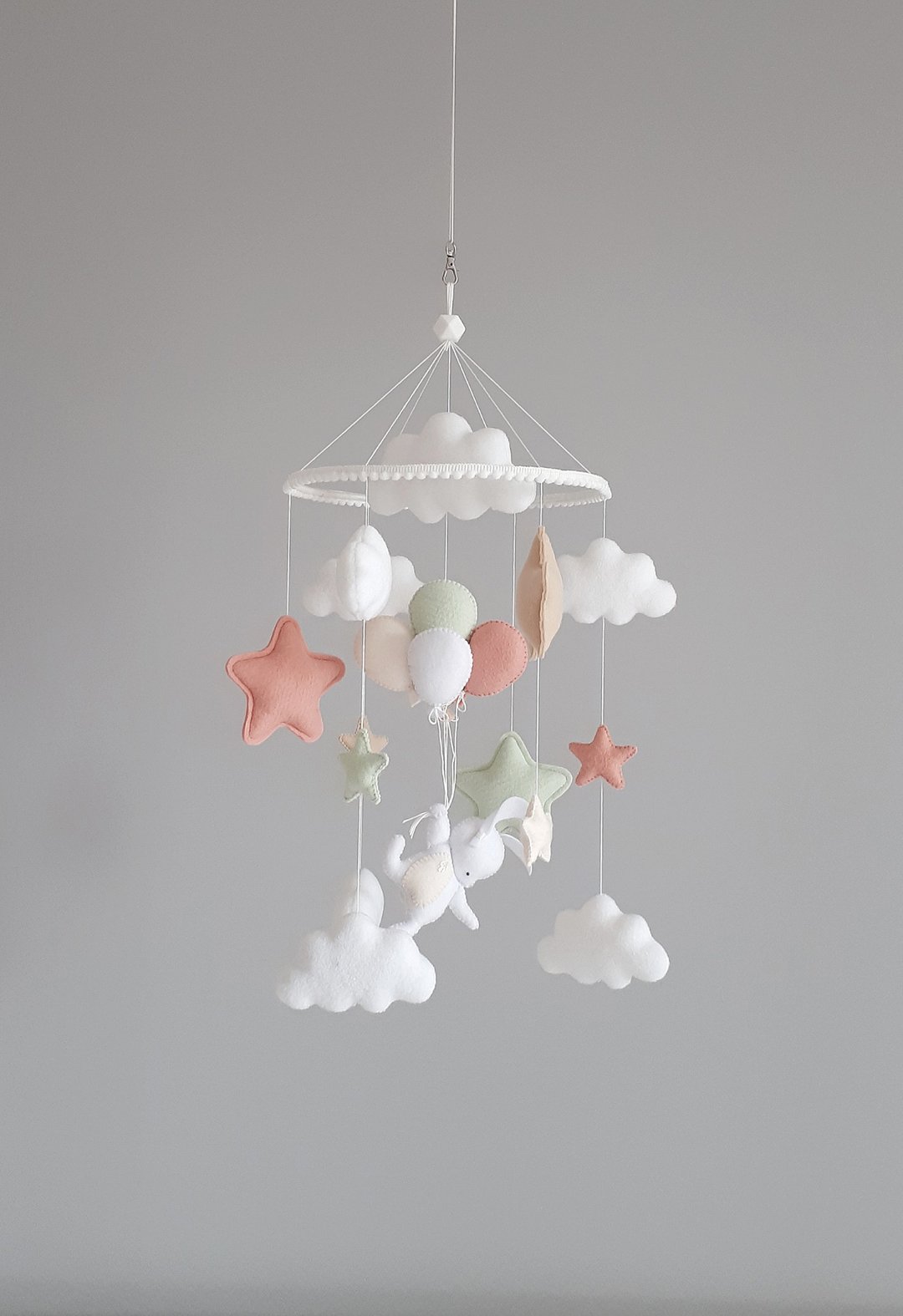 Bunny stars mobile, Hanging decor, Baby girl mobile - 玩具/玩偶 - 其他材质 多色