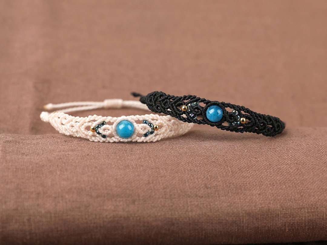 Apatite (蓝磷灰石) Labradorite (拉长石) Lapis lazuli (青金石) 天然石 编织绳结手链 - 手链/手环 - 蜡 多色