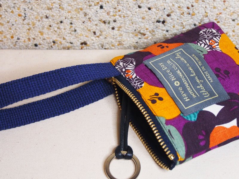 Have A Nice Day【随心带走】 提把钥匙零钱包-紫花百放 × 深蓝 - 零钱包 - 棉．麻 多色