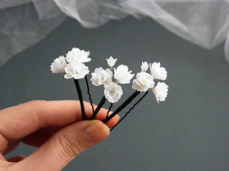 White flowers hair pins Babys breath headpiece Floral wedding hair piece - 发饰 - 其他材质 白色