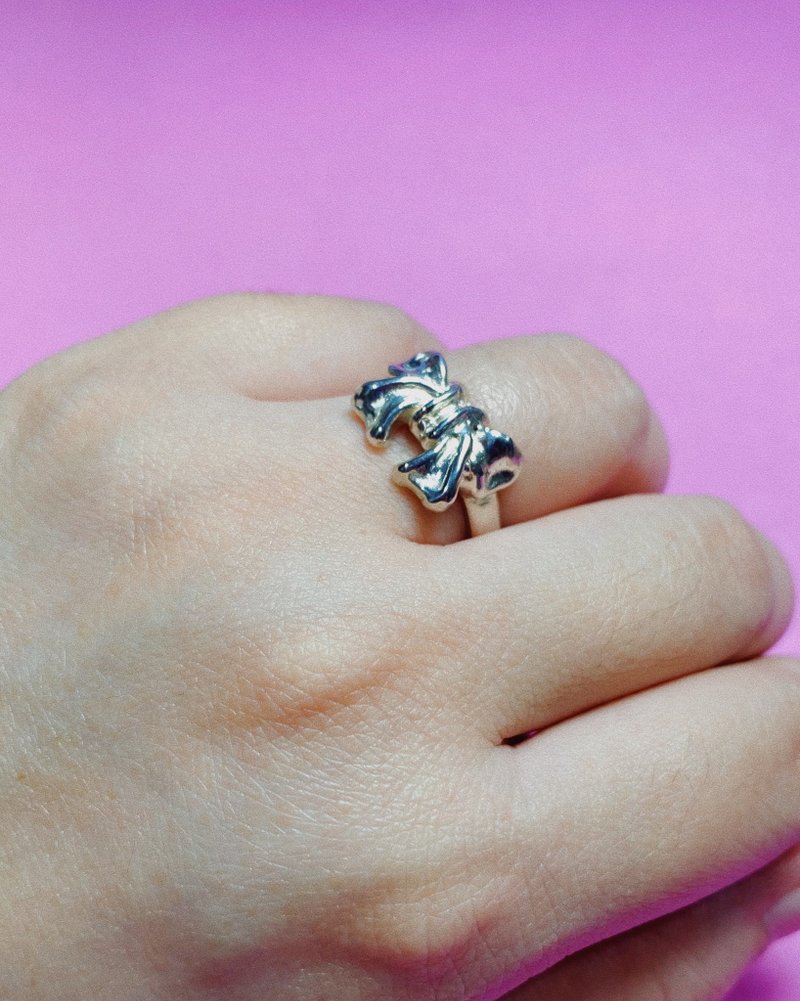 礼物・蝴蝶结戒指 - 戒指 - 纯银 银色