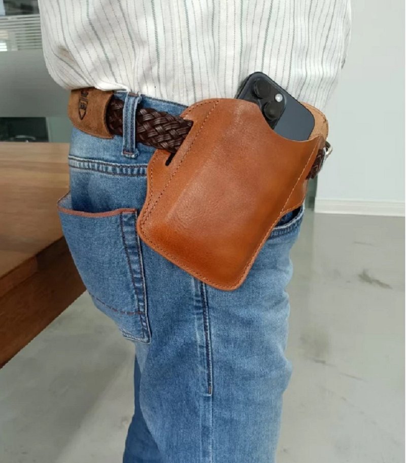 【Red Label】 意大利真皮腰带手机套 - 其他 - 真皮 