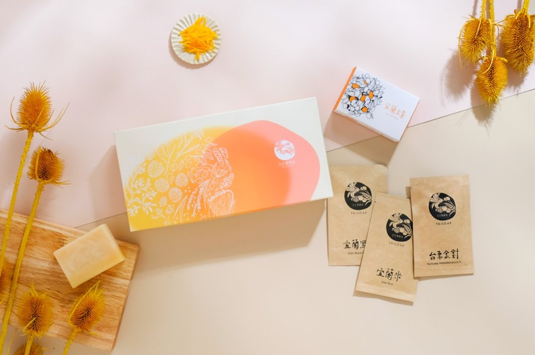 三三吾乡经典款礼盒 I 婚礼抽奖礼 - 肥皂/手工皂 - 植物．花 