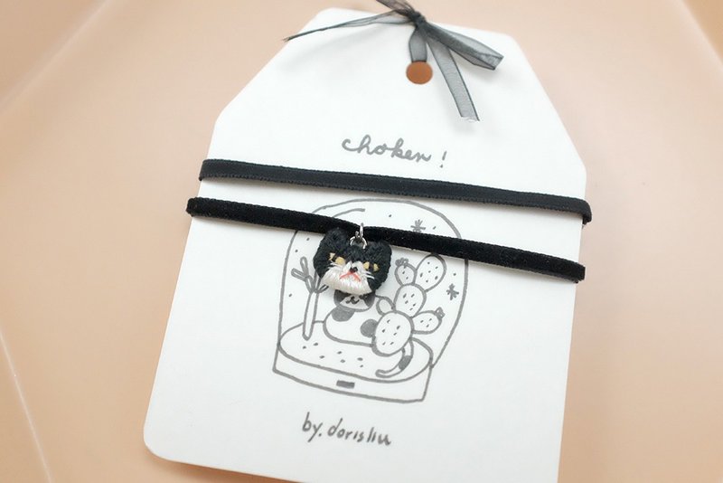 by.dorisliu －emoji choker  小猫咪 人手刺绣 短颈链 - 颈链 - 绣线 黑色