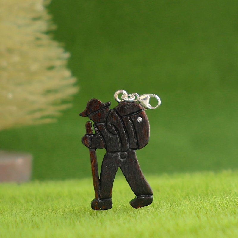 手工木制吊饰  登山 吊饰  礼物订制 - 吊饰 - 木头 咖啡色