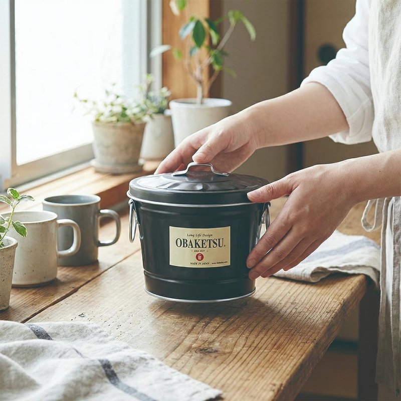 日本 OBAKETSU 手工制多功能迷你桶 1L  收纳 花盆 - 收纳用品 - 不锈钢 银色