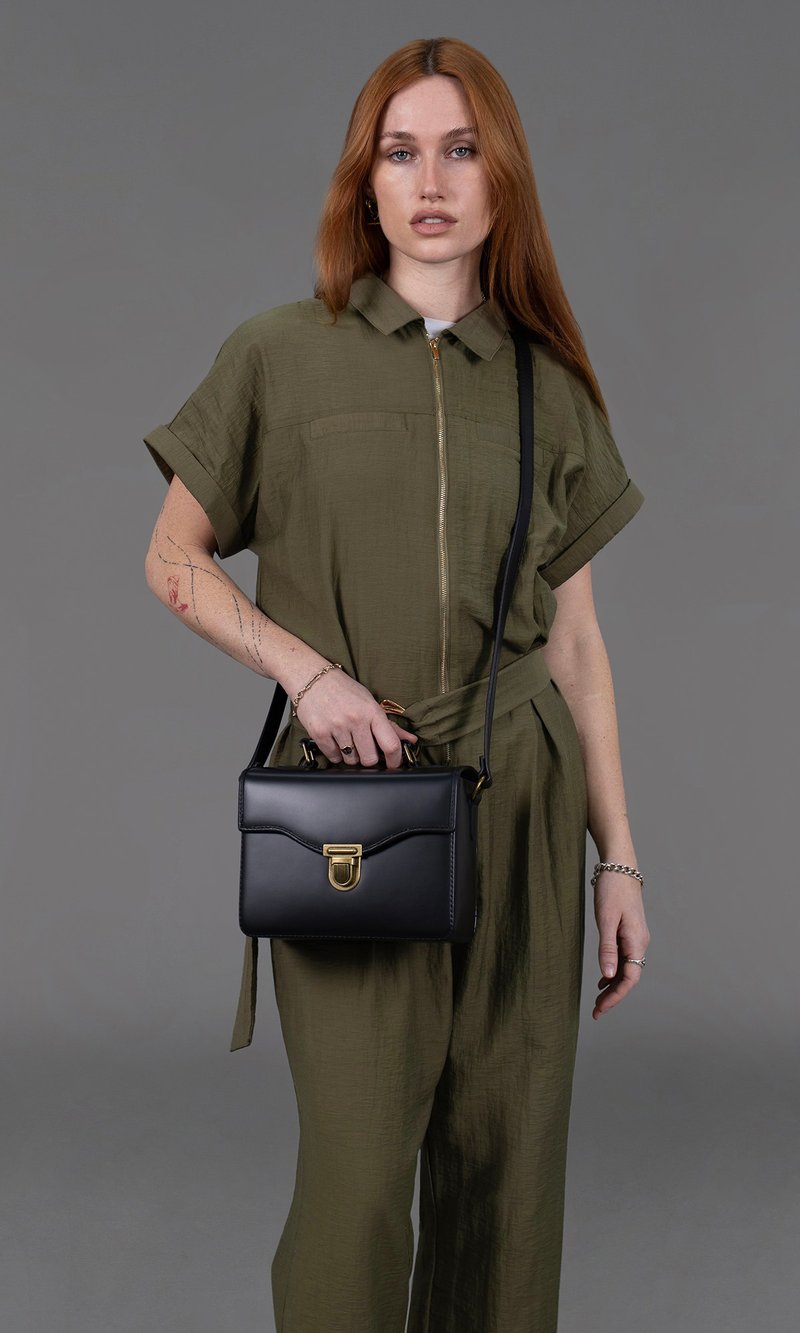 CAMINO 黑色 复古箱式手提包/相机包 - 手提包/手提袋 - 真皮 黑色