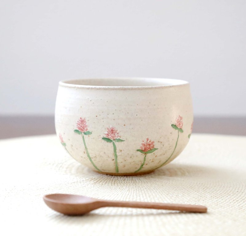 圆润雕花汤杯 千日红 - 碗 - 陶 卡其色