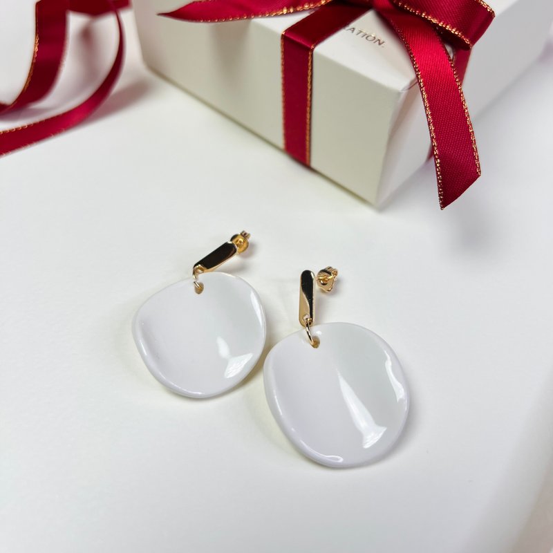 Urban Chic 白瓷耳环 White Arc Flow 圣诞 派对 礼物 包装 - 耳环/耳夹 - 瓷 白色