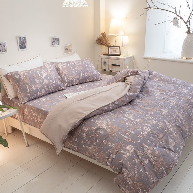 鹿先生的奇幻小屋  四季磨毛布 台湾制造 【超取限一组】 - 寝具 - 聚酯纤维 紫色