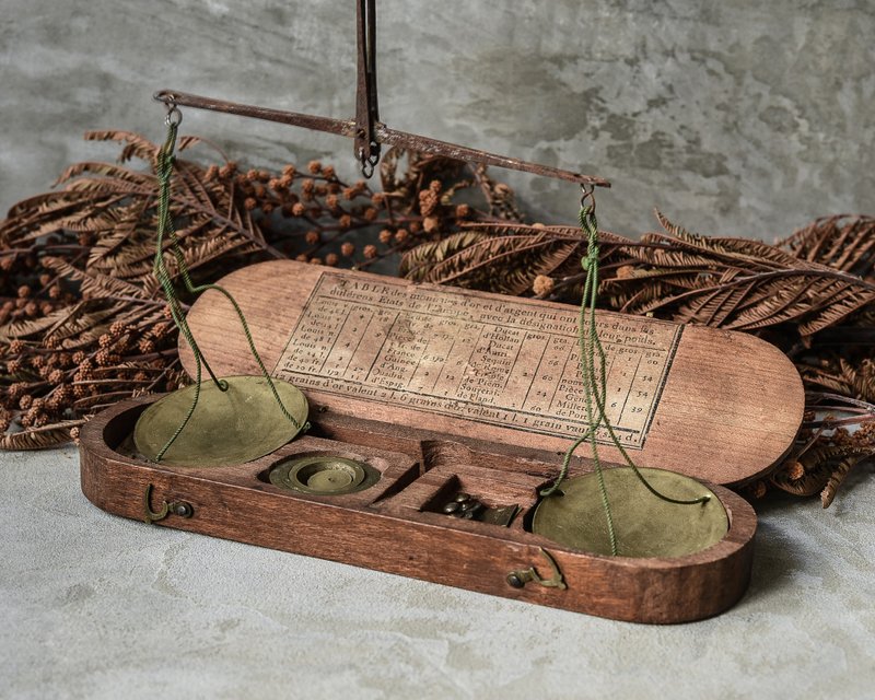法国珍稀文房老物 金属天秤砝码手工木盒组 - 摆饰 - 其他金属 